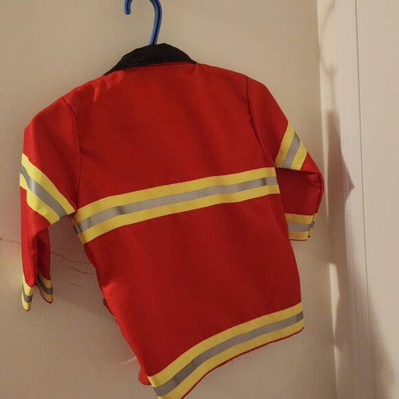 Melissa & Doug Fire Chief Costume - Picture 4 of 5